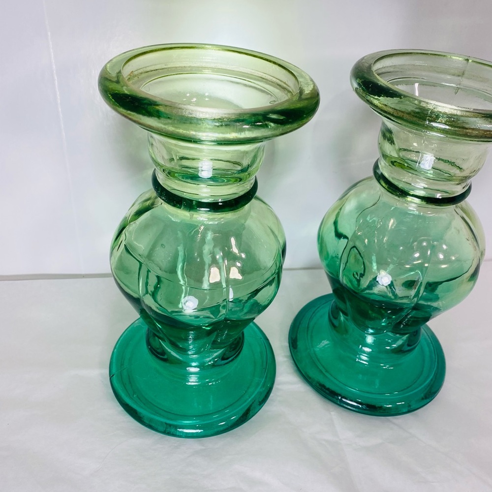 Vintage Recycled Ombre Glass Vase Handcrafted Spain Green. Glass Candle Holders - Picture 5 of 7